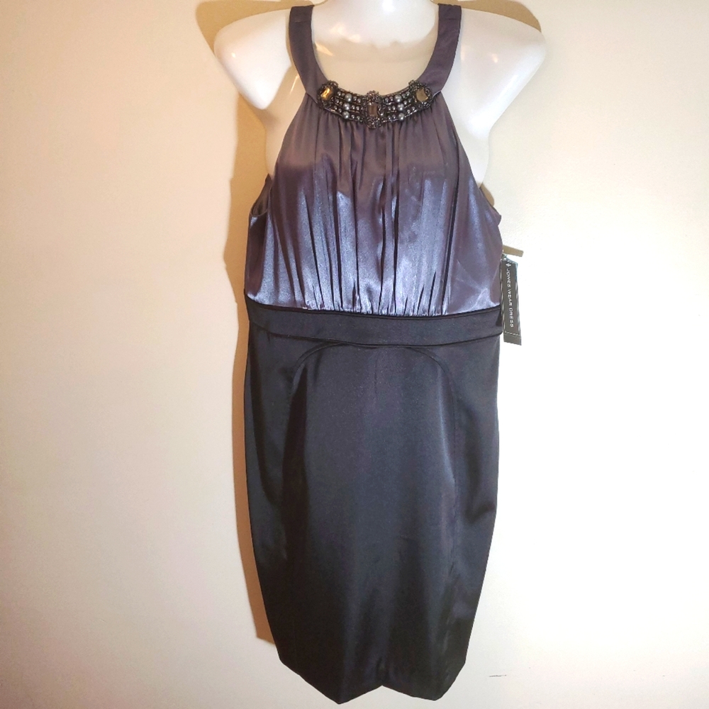 Sleeveless Jones Wear Midi Dress